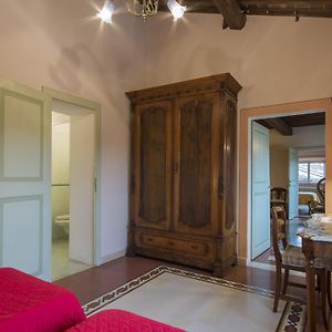 Camera standard con letto king size
